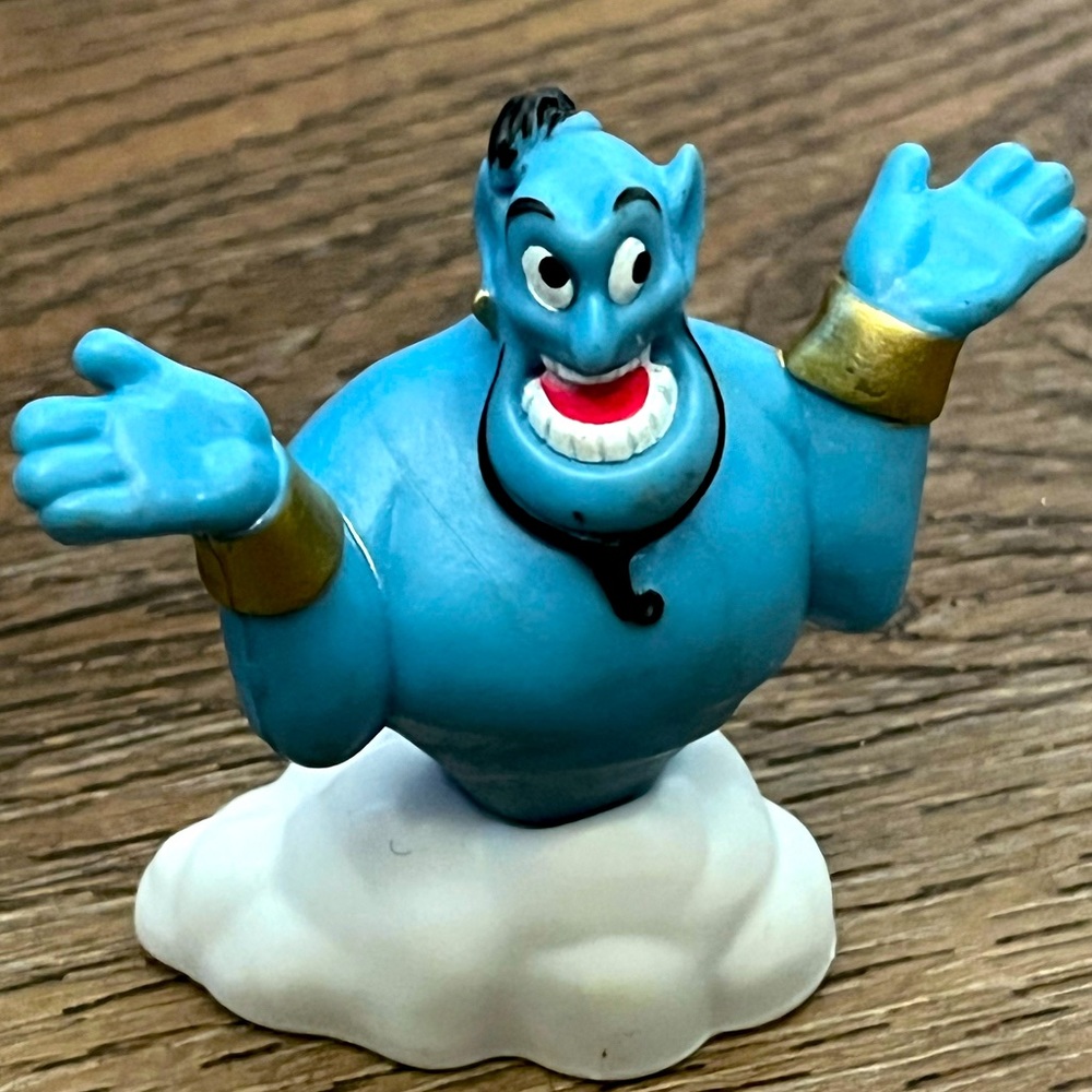 DISNEY ALADDIN GENIE FIGURE MINIATURE CAKE TOPPER